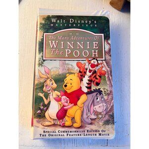 Walt Disney's Masterpiece The Many Adventures Of Winnie The Pooh VHS Tape Movie
